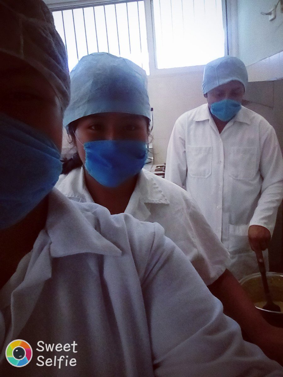 GracielaPoot23's tweet photo. Aprendiendo a hacer cajeta 😌❤ https://t.co/yNvUkZUiIX