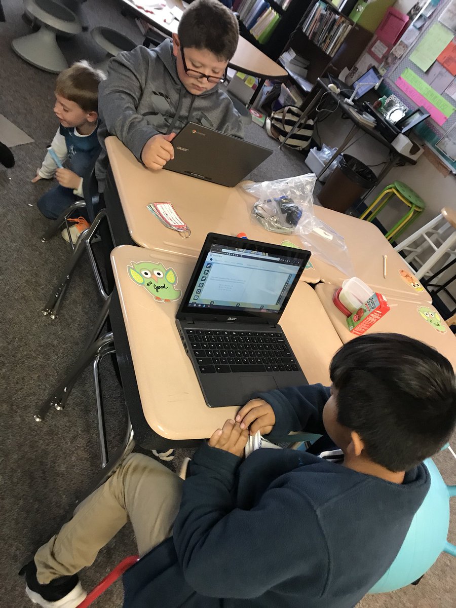 MrsBentin's tweet photo. My Ss will choose @FrontRow over games at choice time all of the time! We ❤️ #frontrowed #GoStarCenter @StarCenterElem https://t.co/EVmBsLsipJ
