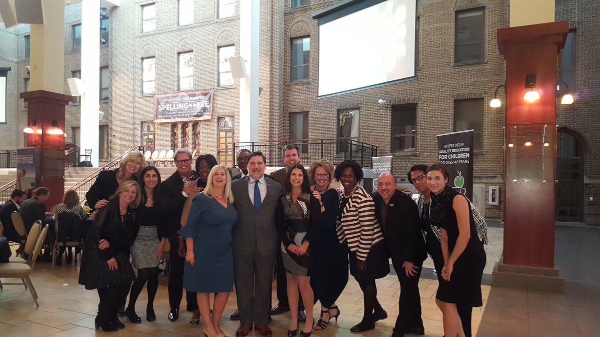 Act4Kidz's tweet photo. Our amazing Board! #SSBB17 #SmallStepBigBenefits #SpellingBee #lifeincbus #Columbus #cbus https://t.co/QRrsYJLCoY