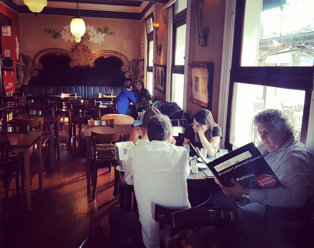 RafikiRedes's tweet photo. Seguimos presentes con la nueva edición #zonabararg en uno de los mejores Resto&amp;Bar del barrio de Belgrano @theoldest_bar https://t.co/ZxixUirHVc