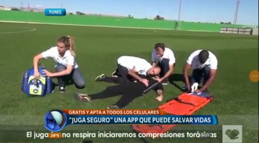teleferosario's tweet photo. 📲 ❤️ Presentaron "#CPR11", una #app que ayuda a salvar vidas en el ámbito del #deporte amateur > https://t.co/fubxcNzjt5 https://t.co/gQMkTGJ6z7