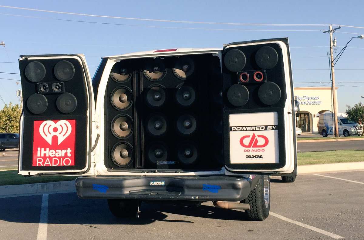 DDaudio's tweet image. Spotted the @1027kj103 van blasting some jams with their DD system! #okc #radio