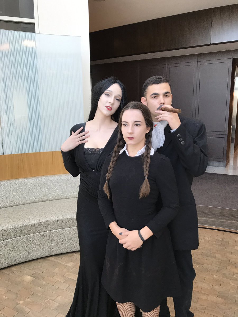 The Addams family will be serving your cocktails tonight. And yes, Wednesday is old enough to serve alcohol 😉#CocktailChemistry