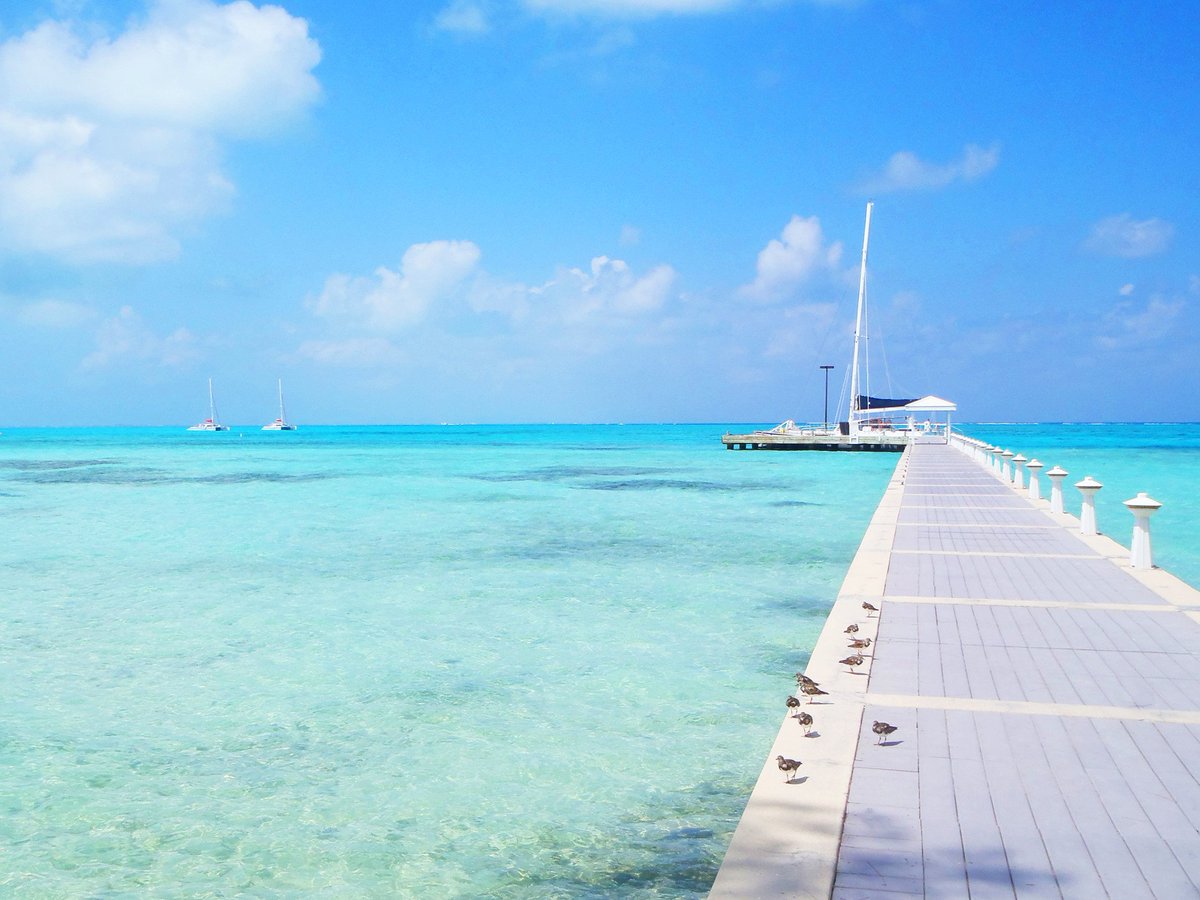 One place you cannot miss while in Grand Cayman! #RumPoint <3