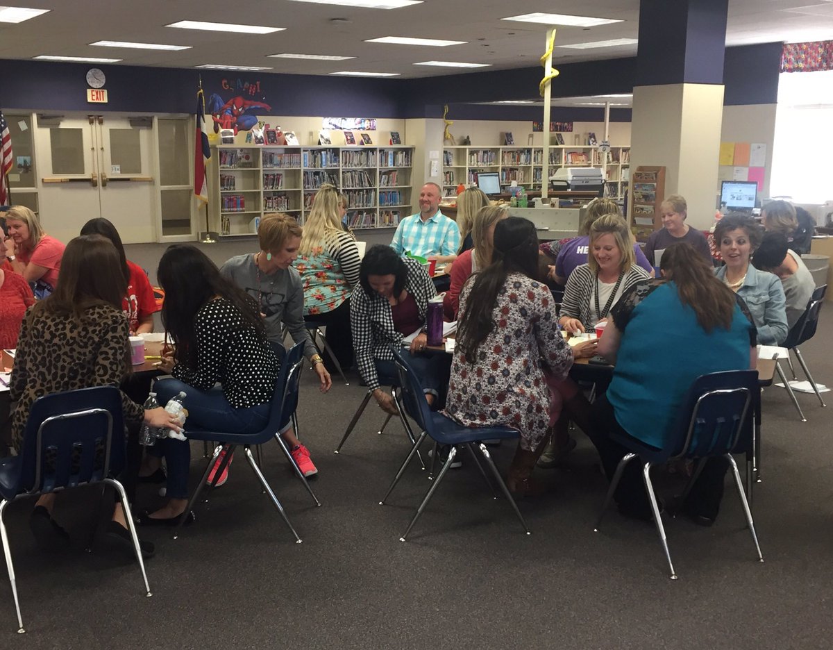 joilunsford's tweet photo. Using the lead4ward app to "Think It Up" for critical thinking @ PD! #positivepings #thinkitup #CISDCompetitiveEdge @lead4ward https://t.co/gzMKM4Fzj6