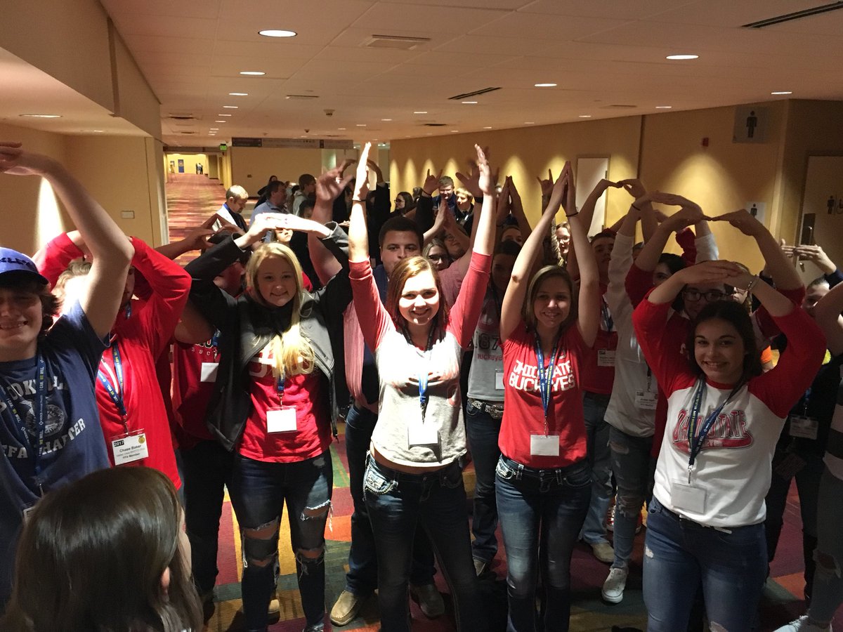 VV_MVCTC's tweet photo. O-H-I-O #buckeyebash https://t.co/CdvZRt0Tyz