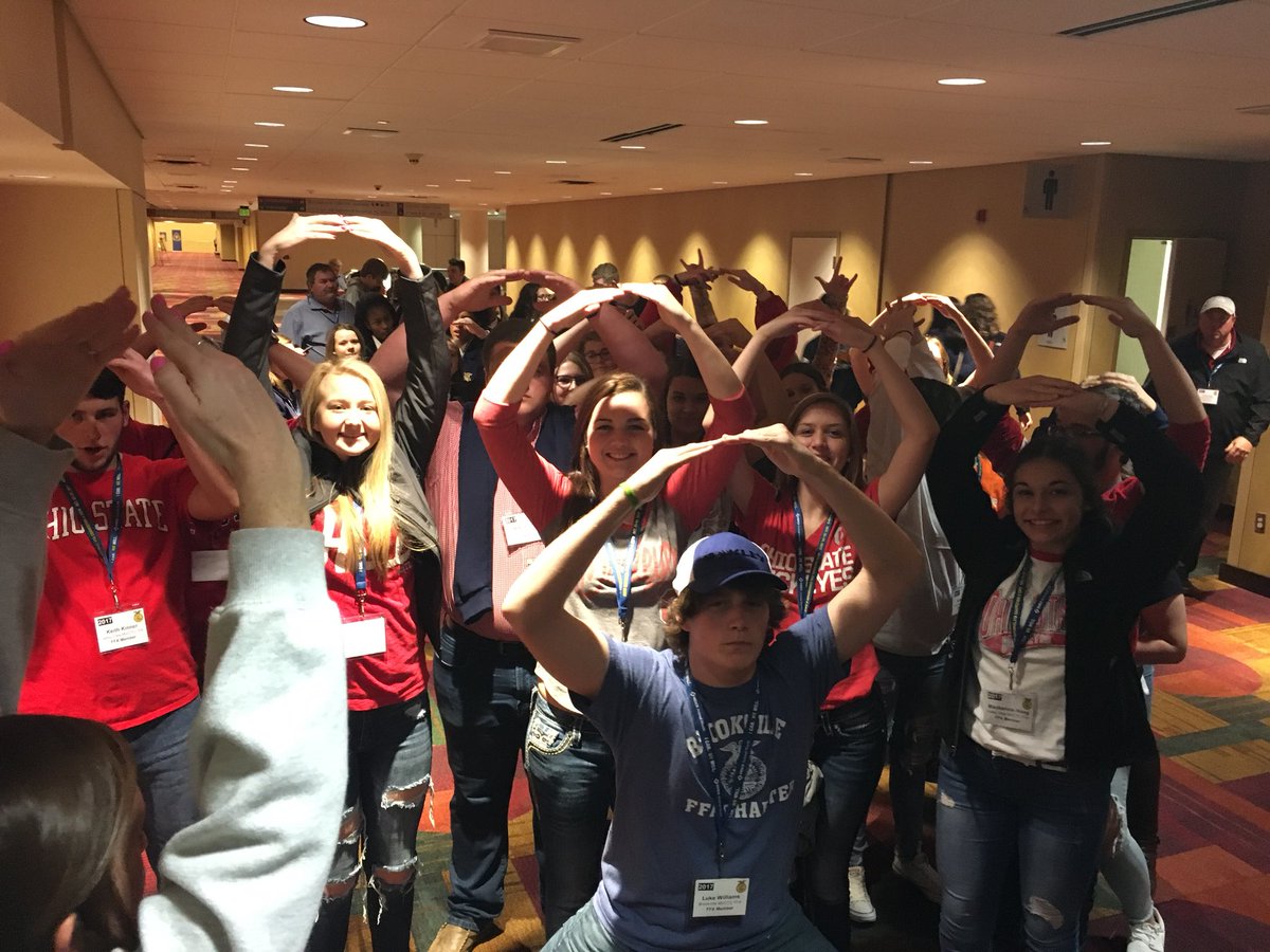 VV_MVCTC's tweet photo. O-H-I-O #buckeyebash https://t.co/CdvZRt0Tyz