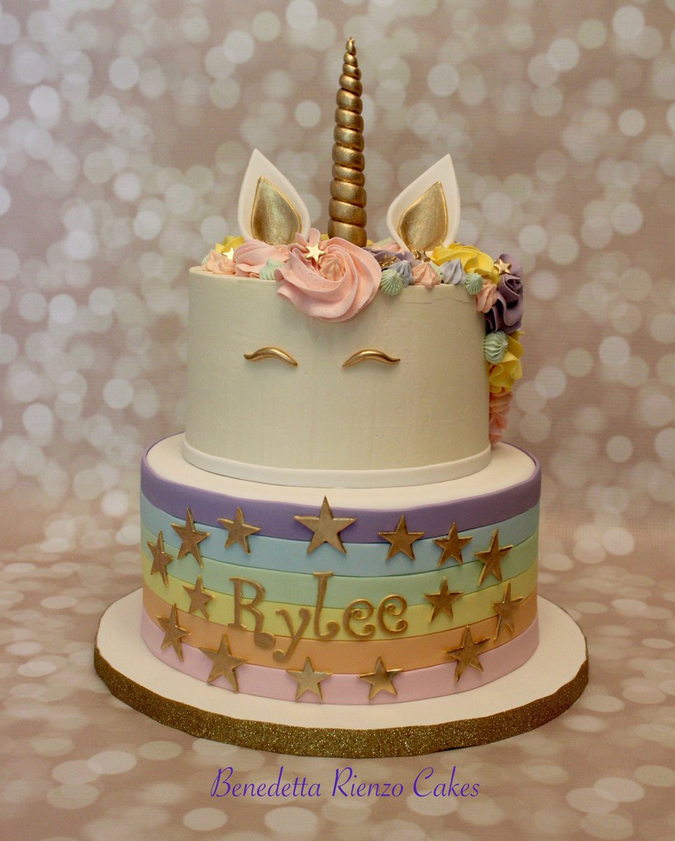 Finally got to make one of these cute cakes!! #Beaunicorn #UnicornsAreReal