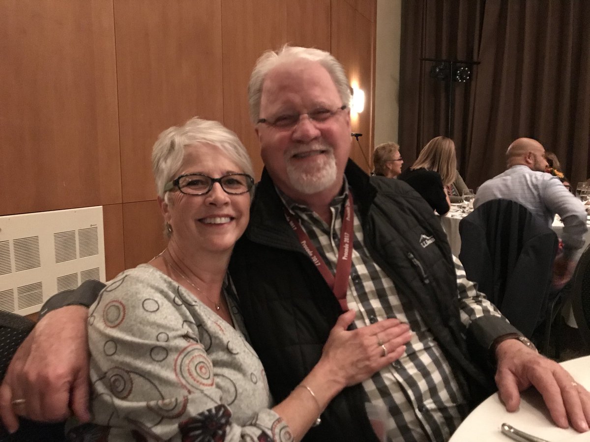LesleyAnn30's tweet photo. #PROCEDE2017
46 years of happiness at Procede. :)
Love these two. :) https://t.co/4xMJF6UH65