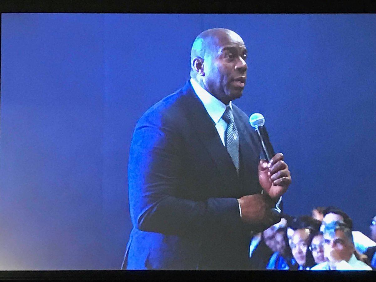 LauraGuzman1202's tweet photo. “If you don’t dream it, you can’t become it.” Words of wisdom from @MagicJohnson #ULIFall https://t.co/QcV64fpP81