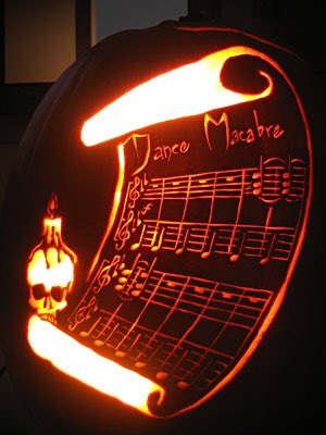 #NationalPumpkinDay brought to you by classical carvings! #cmslc