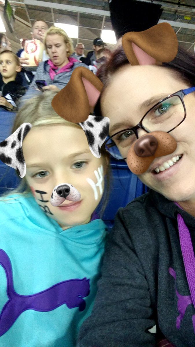 KimRB81's tweet photo. @OHLIceDogs first game with with princess . Go dogs go!! https://t.co/esHog3UWX4