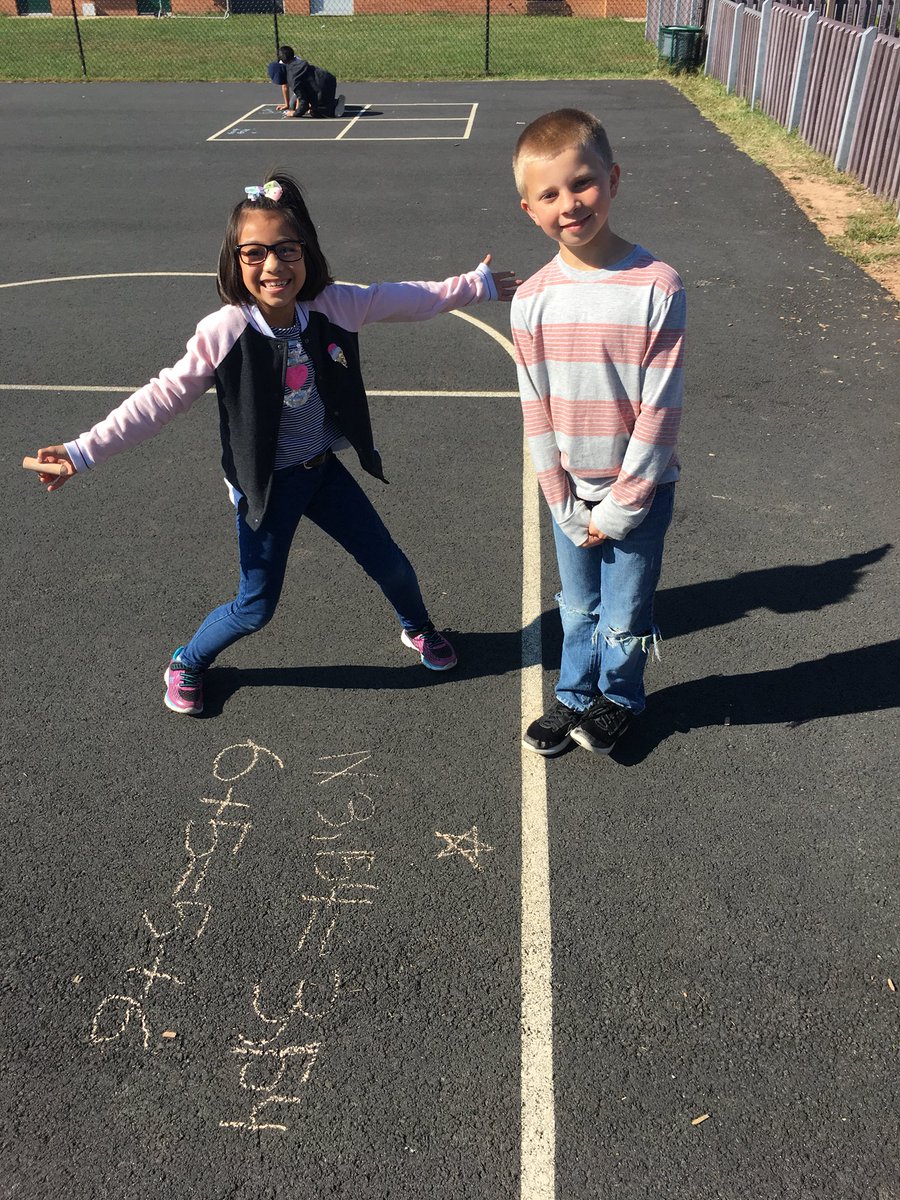 MsFletcher22's tweet photo. And finally, we headed outside to write our own properties with a friend! #WorkingTogetherToBeBetter #HornetsDeserveIt @SullyES_LCPS https://t.co/sFpidGZZc9