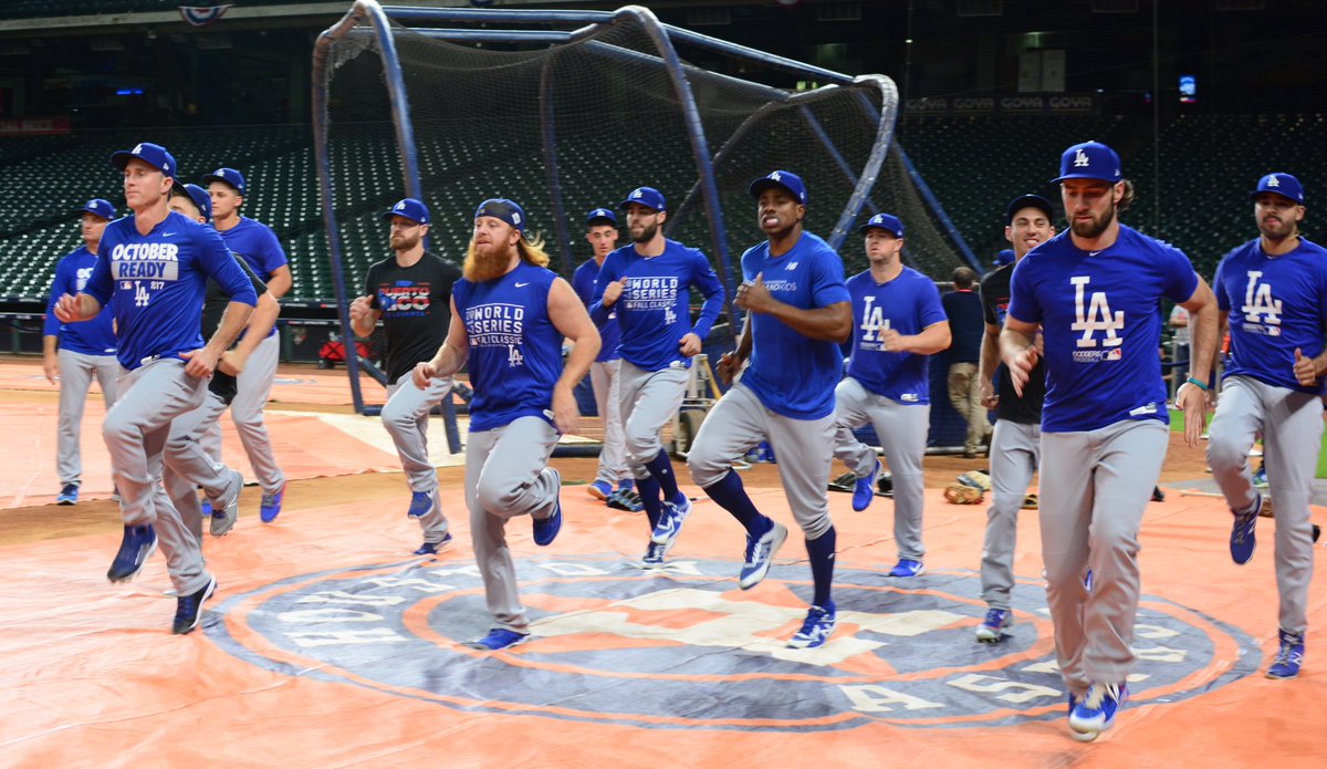 Dodgers's tweet photo. Getting loose. #WorldSeries https://t.co/GAQv1MHMnT