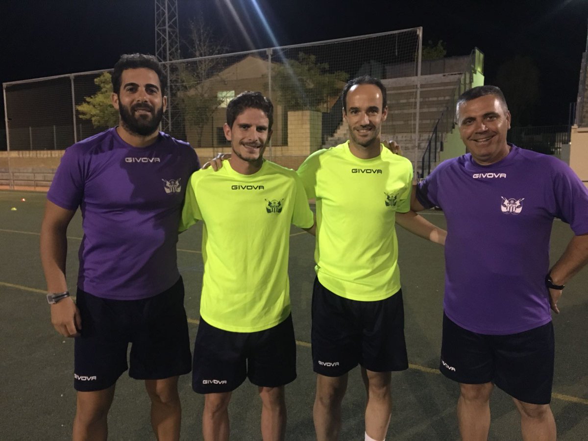 Sergio Arroyo, interior zurdo de Villanueva de Cordoba nuevo jugador para <a href="/andresrarra/">Andrés Rarra</a> la temporada pasada jugó en el <a href="/atvillanuevafb/">ATLETICO VILLANUEVA</a>