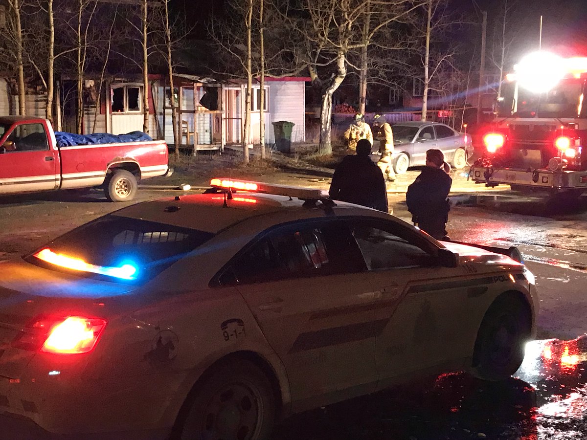 MikeRudyk's tweet photo. Firefighters put out a house fire at the corner of 6th and Alexander.
 no one was home at the time but a dog died of smoke inhalation. https://t.co/BoIShdlAYr