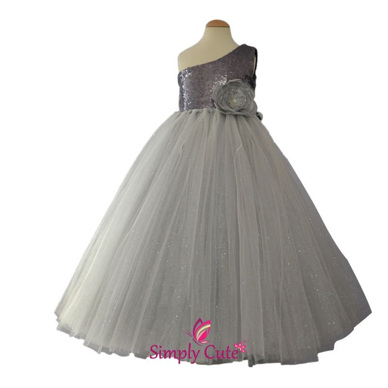 simplycute7's tweet photo. Simply Cute Glitter Tutu Gown (Grey) Visit: https://t.co/bQ1e3aWJIF #tutugown #tutustyle #asymmetrical #sequin #girls #children #partywear https://t.co/0kZkWOjyYP