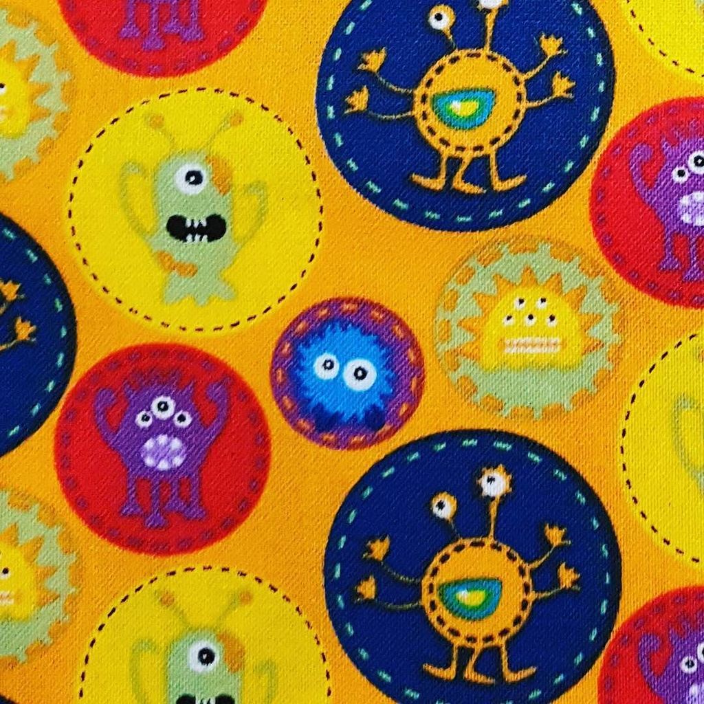 Charlieandflo's tweet photo. Monster customised tees are on my cutting board today 💚
#customisedtees #handmadewithlove #monsters #boysfashion #… https://t.co/29BxjybppM https://t.co/aljIIUuwi4