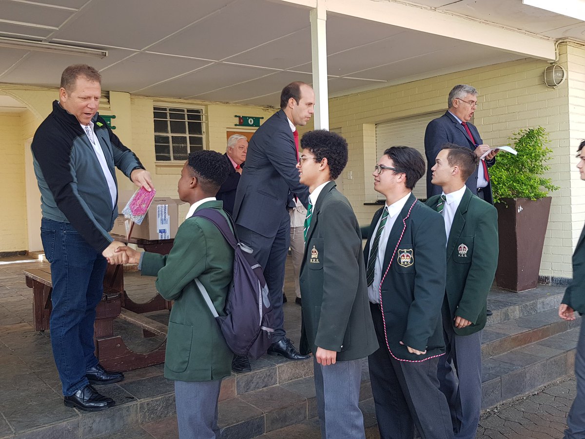 KingEdVIISchool's tweet photo. #RedMatrics @KingEdVIISchool #OBAwelcome thank you @DCPLovatt @graberms Byron Leggert Mr Faber Mr Liebenberg #redarmystrong @DerronvE https://t.co/BUDNtGs1er