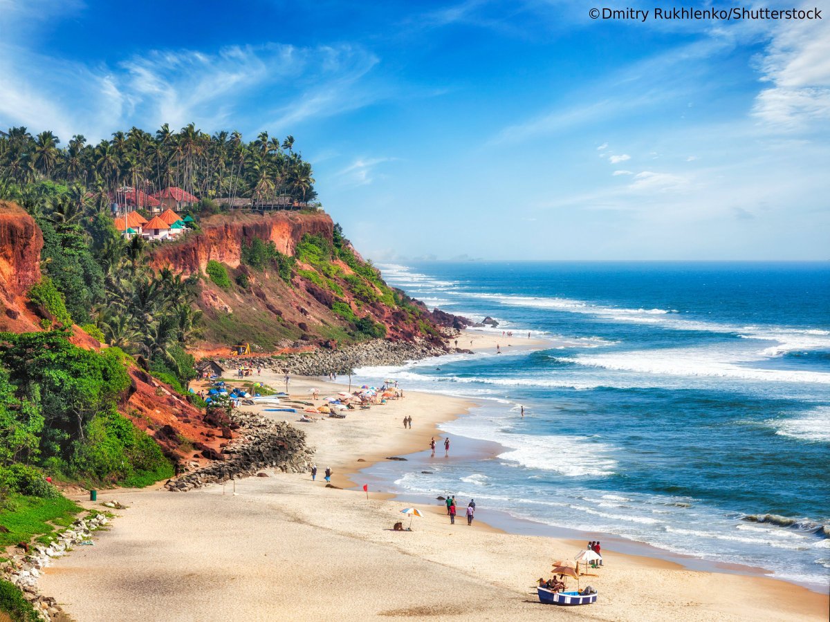 lonelyplanet_in's tweet photo. Visit #Varkala in #Kerala for a varied experience of the sea. The topography of the cliffs plunging into sandy patches in is stunning. https://t.co/NOV913IgON