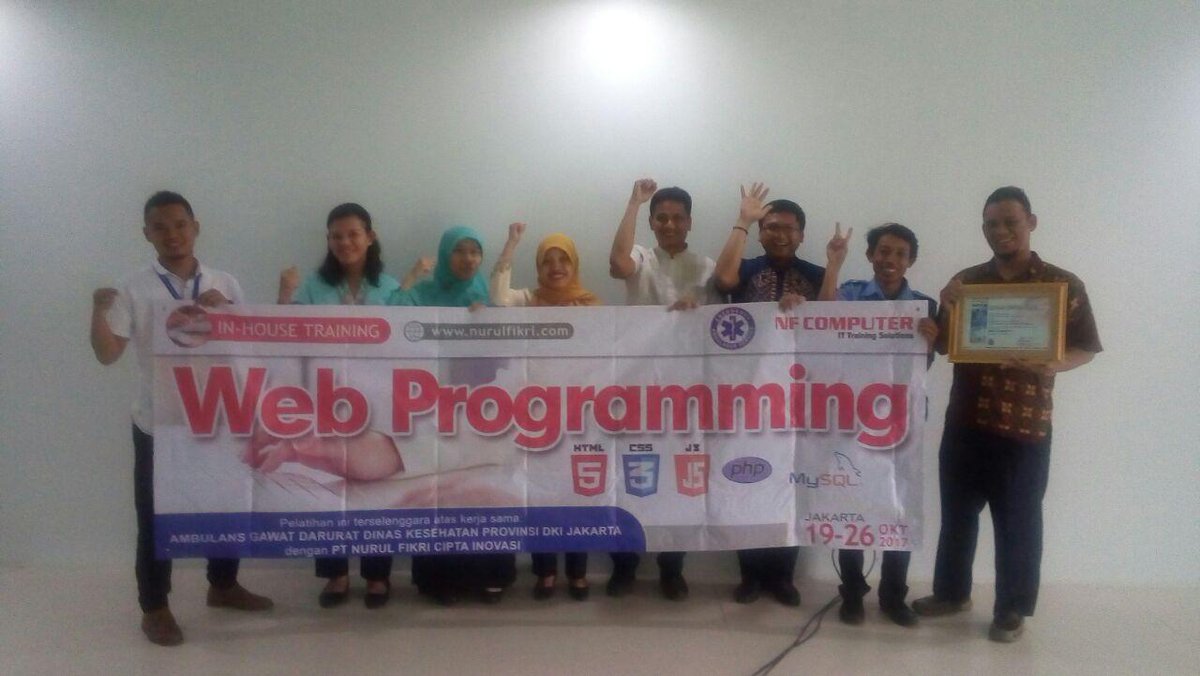 nasrulNFC's tweet photo. Pelatihan Web Programming
#nfcomputer #agd #dinkesDKI https://t.co/HfPGDiVFXU