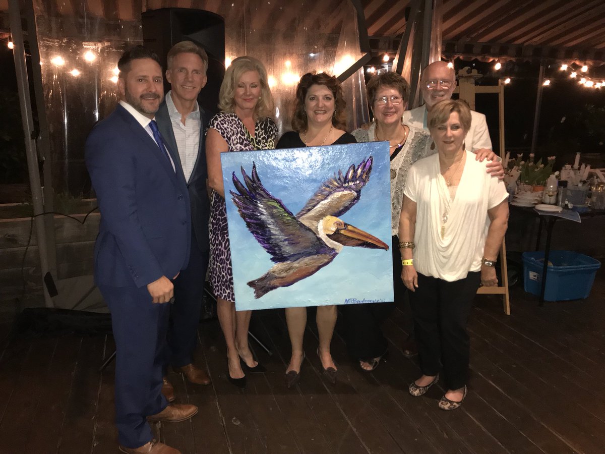 FleurDeMe1's tweet photo. Dreams Come True Wine Opener Fundraiser #BeDifferent #PaintDifferent #livepainting #mariaboudreaux-artist https://t.co/HnsEIAfToh