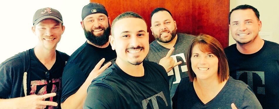 TonyCBerger's tweet image. Bittersweet day. Last time with my team in person! Much love to these fantastic 5! #SEops #OpsLovesya @danielledeniece @bnash001