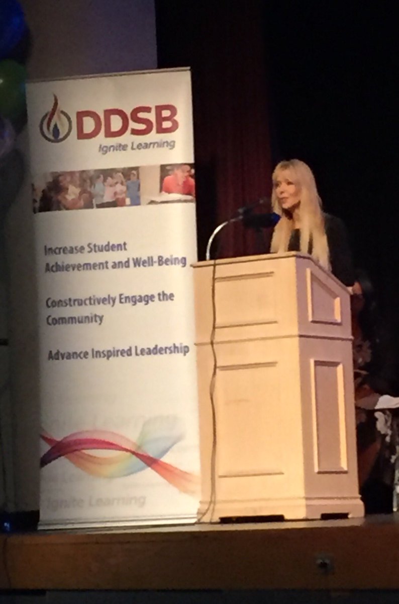 LoweryTrustee's tweet photo. Lovely evening recognizing volunteers who lead with their hearts @DurhamDSB @Director_DDSB https://t.co/DTk6YS0wLS