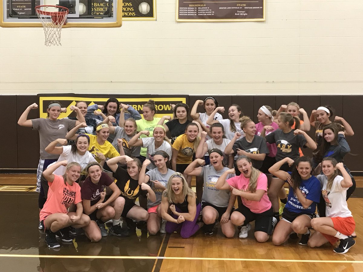 WBHSGirlsHoops's tweet photo. Last day of conditioning! Thank you MaKayla Florence-Wallace for a fantastic four weeks of training. Practice tomorrow 2:45-4:45. #FloFit https://t.co/jaqYjaUVAT