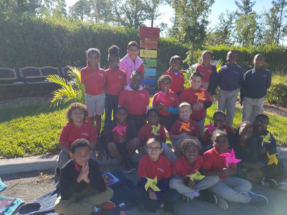 centpalmsharks's tweet photo. Frenkel's 3rd graders outside learning about energy! Making mechanical energy with wind and enjoying our garden. @CSUSAJonHage #schoolchoice https://t.co/PMG1w0LQpX