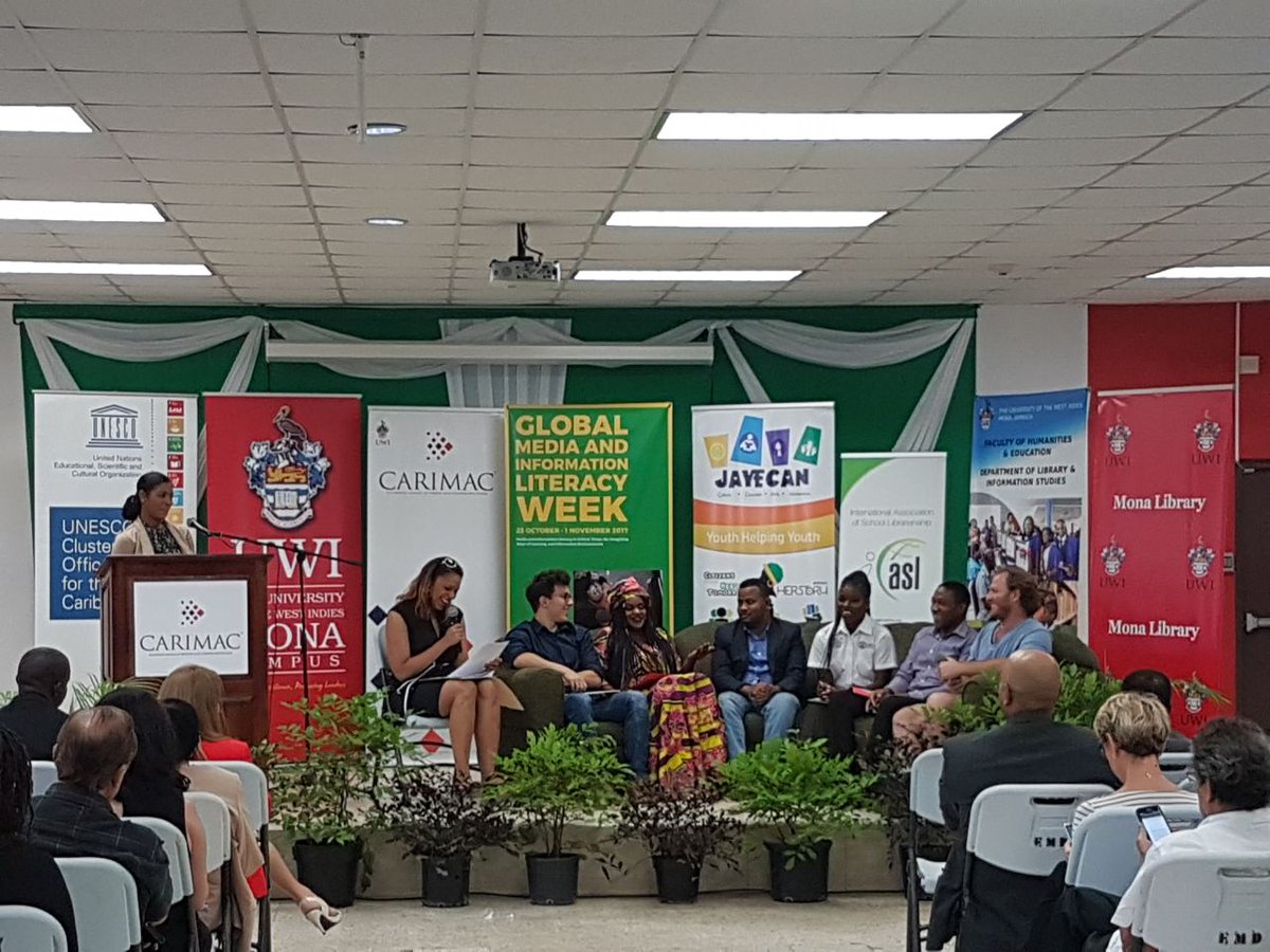 JAYECAN_'s tweet photo. Sweet discussions at the Youth MILID Forum on Wednesday! #ClickResponsibly #UNESCO #JAYECAN #MILID https://t.co/UB62ucfPPm