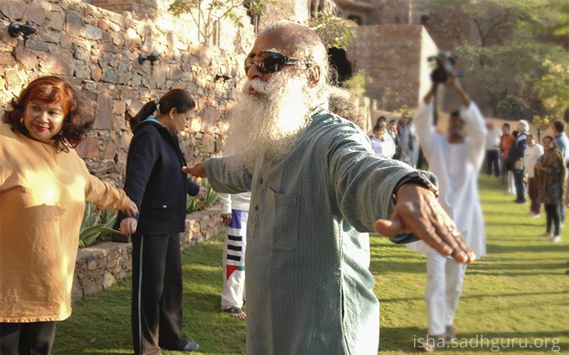 SadhguruJV's tweet photo. Whether it is your body, your mind, or your life energies ‒ the more you use them, the better they get. #SadhguruQuotes https://t.co/SMmXhS2hJy