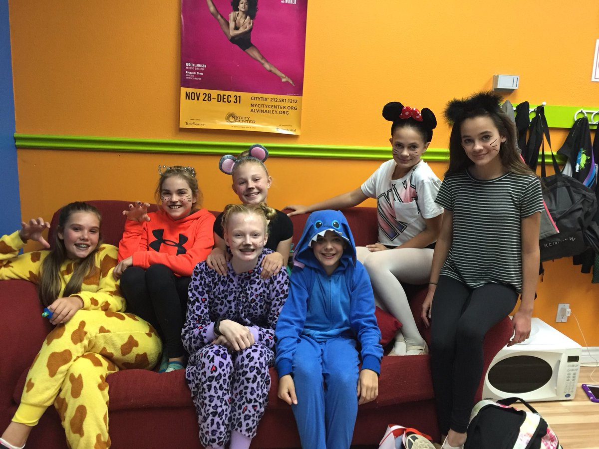 Spooky Halloween week! 🎃#onlyatimagine