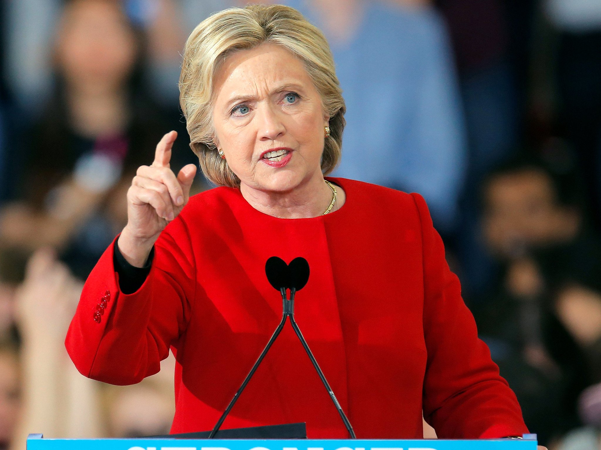 Steinim   Pat   Hillary  Clinton  \happy Birthday\ 