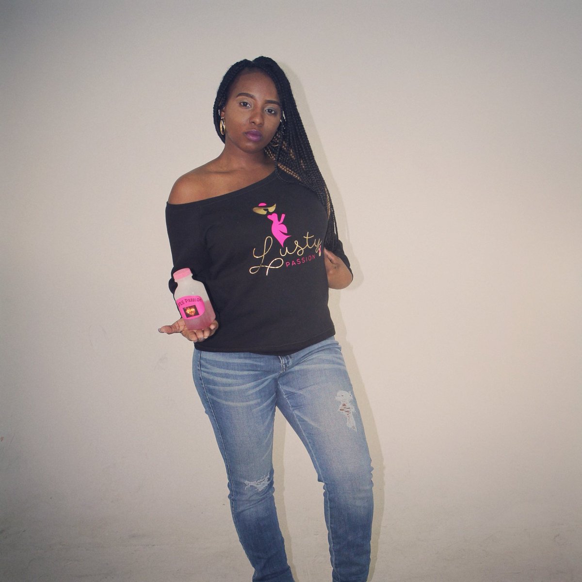 lustypassion808's tweet photo. #clothingbrand #clothingline  #womensfashion #Lingerie https://t.co/TXmxtNdcQh
