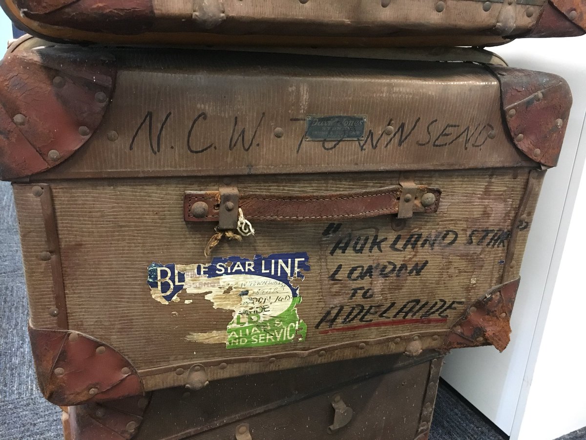 PhilHoffmannTvl's tweet photo. We obtained a piece of #history today. #Vintage suitcases dating back approx to the 1940βs taken on an #AucklandStar cruise from ADL to LON https://t.co/JlYxU2Sx7w