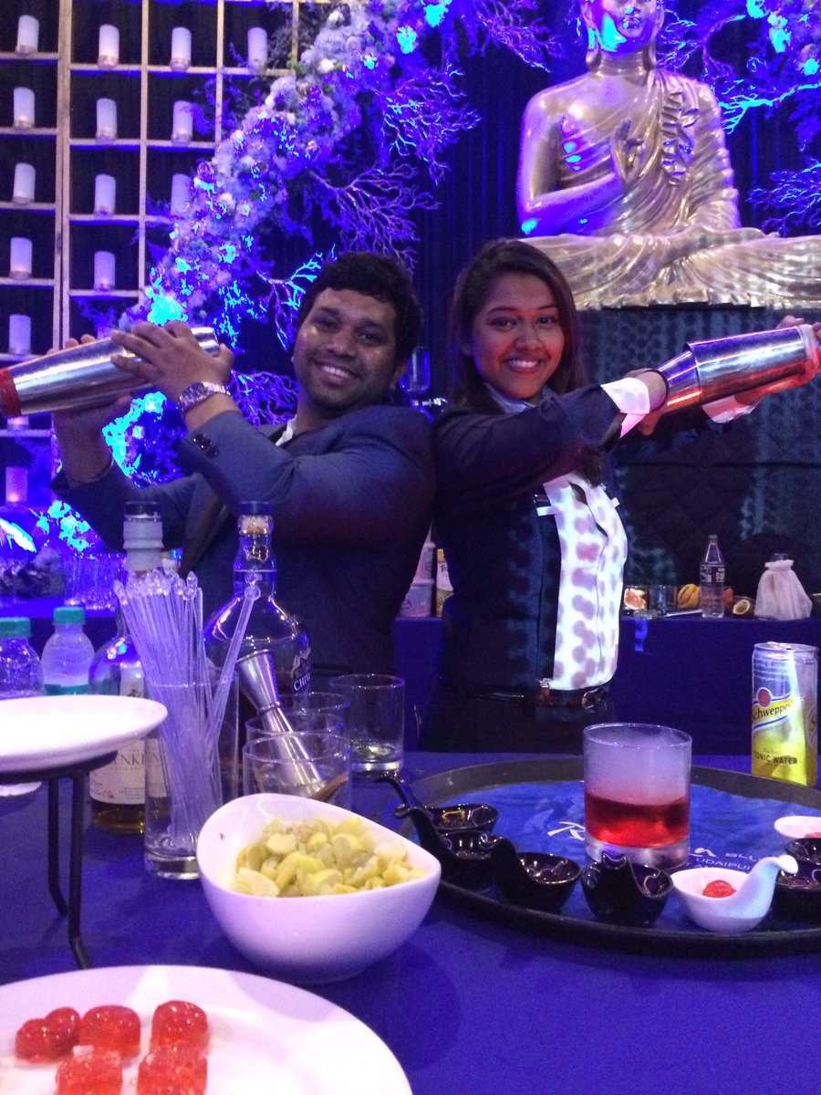 BarPatriot's tweet photo. A day back to basics
Practice makes Progress 
#shakingstyle #weddingcocktails https://t.co/fdc04TzySr