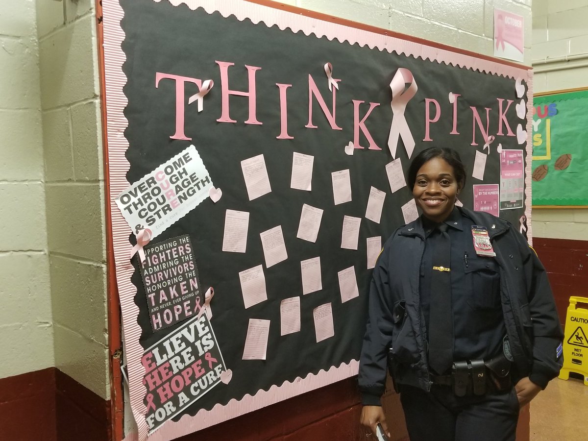 MsRobin105's tweet photo. PSA3 81NCO'S PO Nwajei &amp; PO Robin-Edwards at Stuyvesant Gardens Community Center support  Breast Cancer Awareness.@NYPDPSA3 @NYPDBklynNorth https://t.co/5Xq6g4lagT