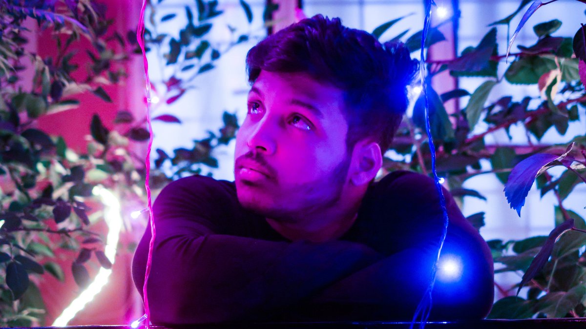 outlinedvisuals's tweet photo. It like...............
.
.
#photography #cannon #camera #pro #lightroom #pink #hair #newhaircut #blue #public #brandonwoelfel #yo https://t.co/LgbOlPSYYL