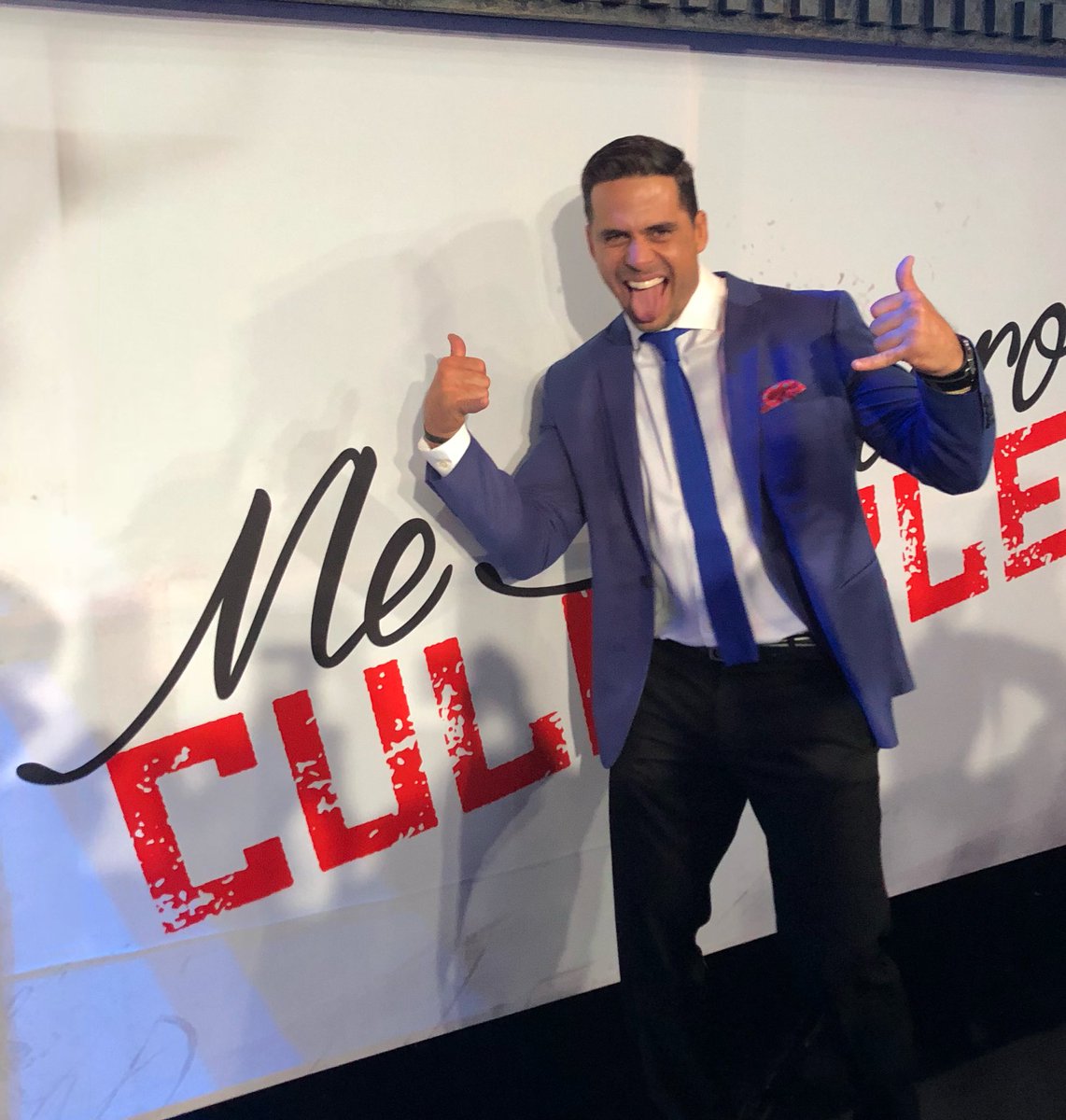 alepalomera's tweet photo. Algunos aspectos de la gran presentación de @medeclarocof producción de @AngelliNesma_M con @juansolervalls @Tv_pedromoreno @TelevisaTVmx https://t.co/8pAtLTYLzA