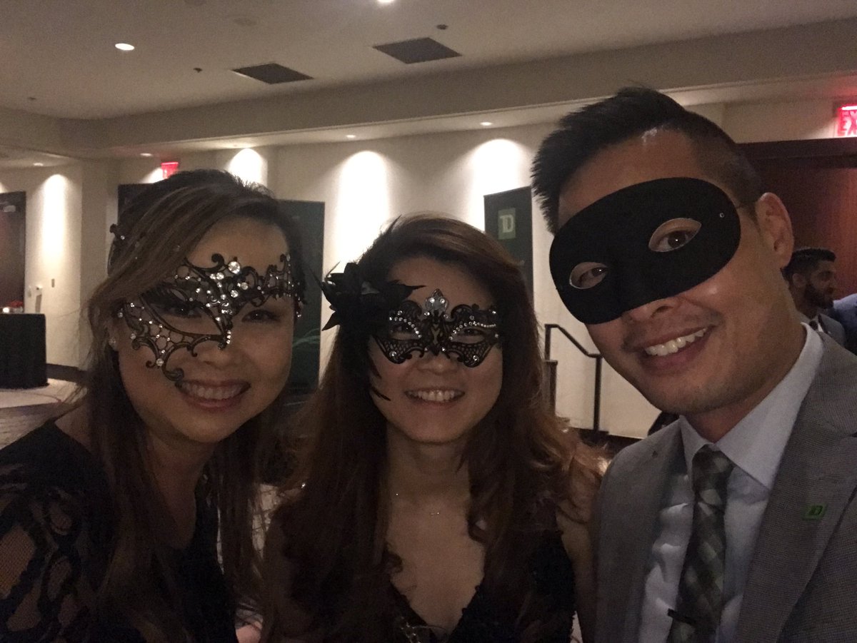 TheJasperLam's tweet photo. Networking continues with Lowen and Kelly #PacMask #PacGenNext https://t.co/DqmaY0sRpX
