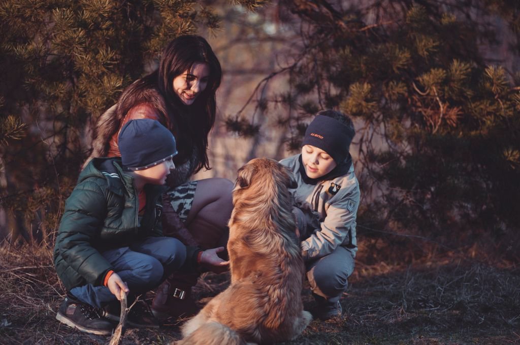 GreatBullsOF's tweet photo. Prioritize family time. Don’t look at your family pictures 20 years later to only find out there is always one person that is missing. You! https://t.co/frQ70MHfp0