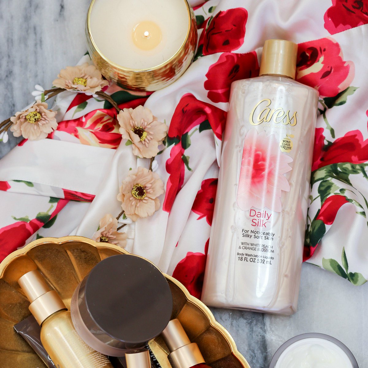 ashleybnicholas's tweet photo. How I'm simplifying my shopping routine + The best @caress & @axe value packs at @samsclub! https://t.co/edabEJ9iqU #BetterTogetherSC #ad https://t.co/gWsC0yDYNm