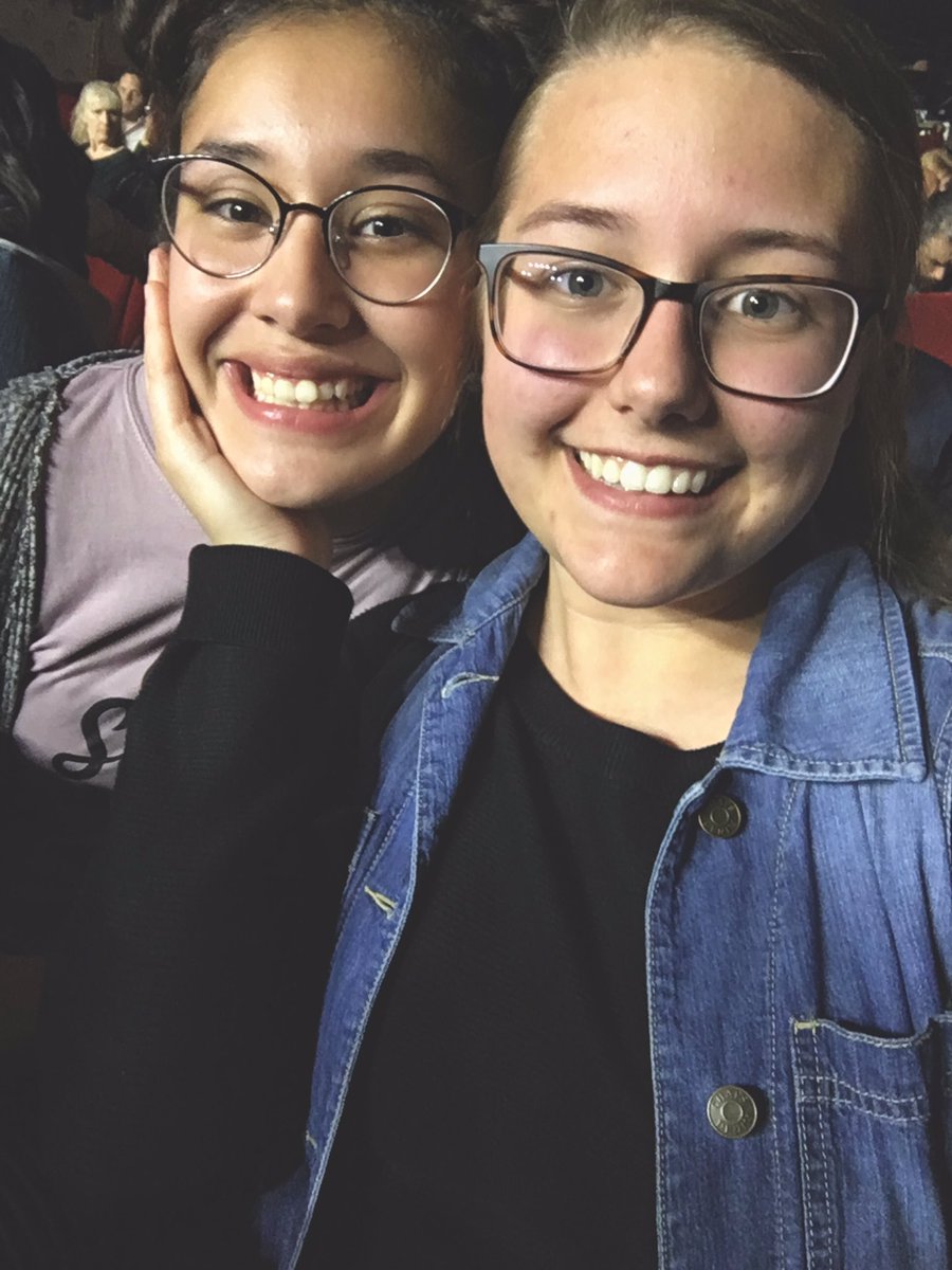 strunkel98's tweet photo. Had a great time at the Kari Jobe concert tonight!! Really felt the presence of God moving within that place 😁🙌 https://t.co/9FtNDTXlne