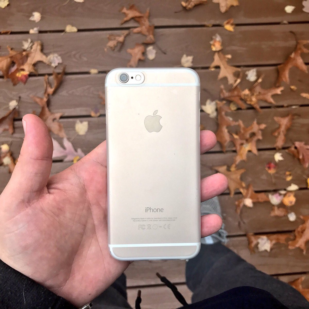 buyslice's tweet image. BLOW OUT SALE!📱

All cases are $9.99 For a LIMITED time! 🚨

Sleek &amp;amp; modern. 
👉🏽 buyslice.co📱