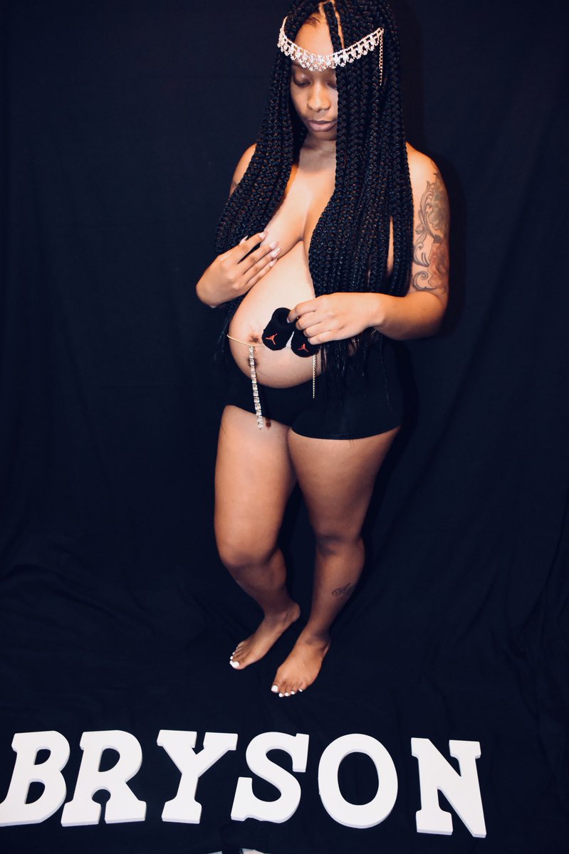 Tyaisha_Renee's tweet photo. Happy 19th to me 🎉💙 

#glowing and growing https://t.co/PsH1RENFf1