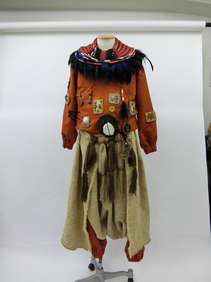 コスプレ社長 秋葉原でコスプレ衣装をオーダーメイドで製作中 コスプレ衣装どっとこむ 公式 完成しました ライオンキング ラフィキ 衣装製作 コスプレ製作 コスプレオーダーメイド