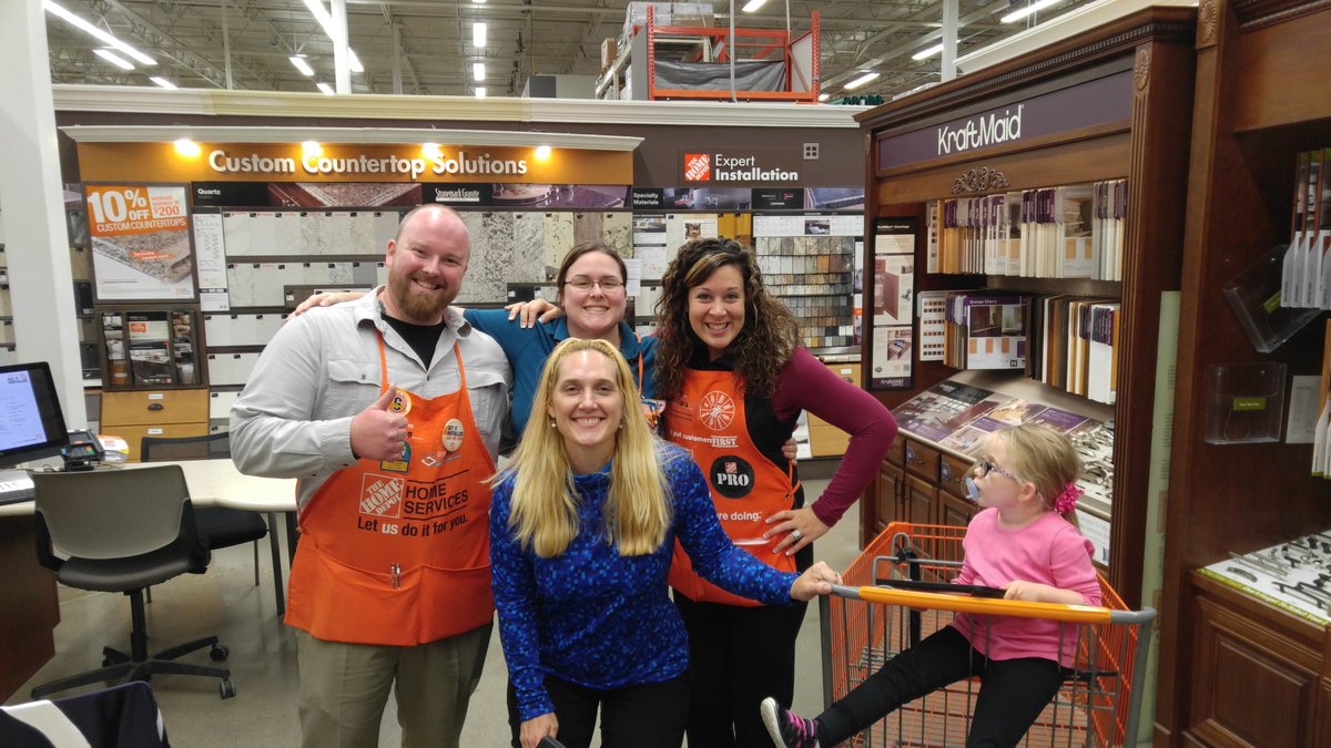 Congrats Megan Homer Award $200k over sales goal for the year, 40k kitchen customer brought pizza for her <a href="/CowlesDoug/">Doug Cowles</a> <a href="/akm3831/">Amanda</a> <a href="/GardnerD314/">Sara Gardner</a>