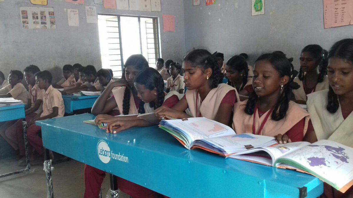 lebfoundationgl's tweet photo. Studying in school becomes colourful with @lebfoundationgl benches in Tiruneveli District https://t.co/BYZrhWhq1y