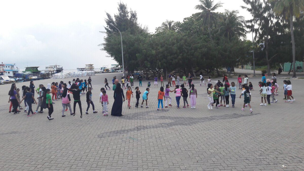 Muh_mv's tweet photo. Ready for adventure..#girlpower #Littlemaids.. https://t.co/AMaTQs1UJG